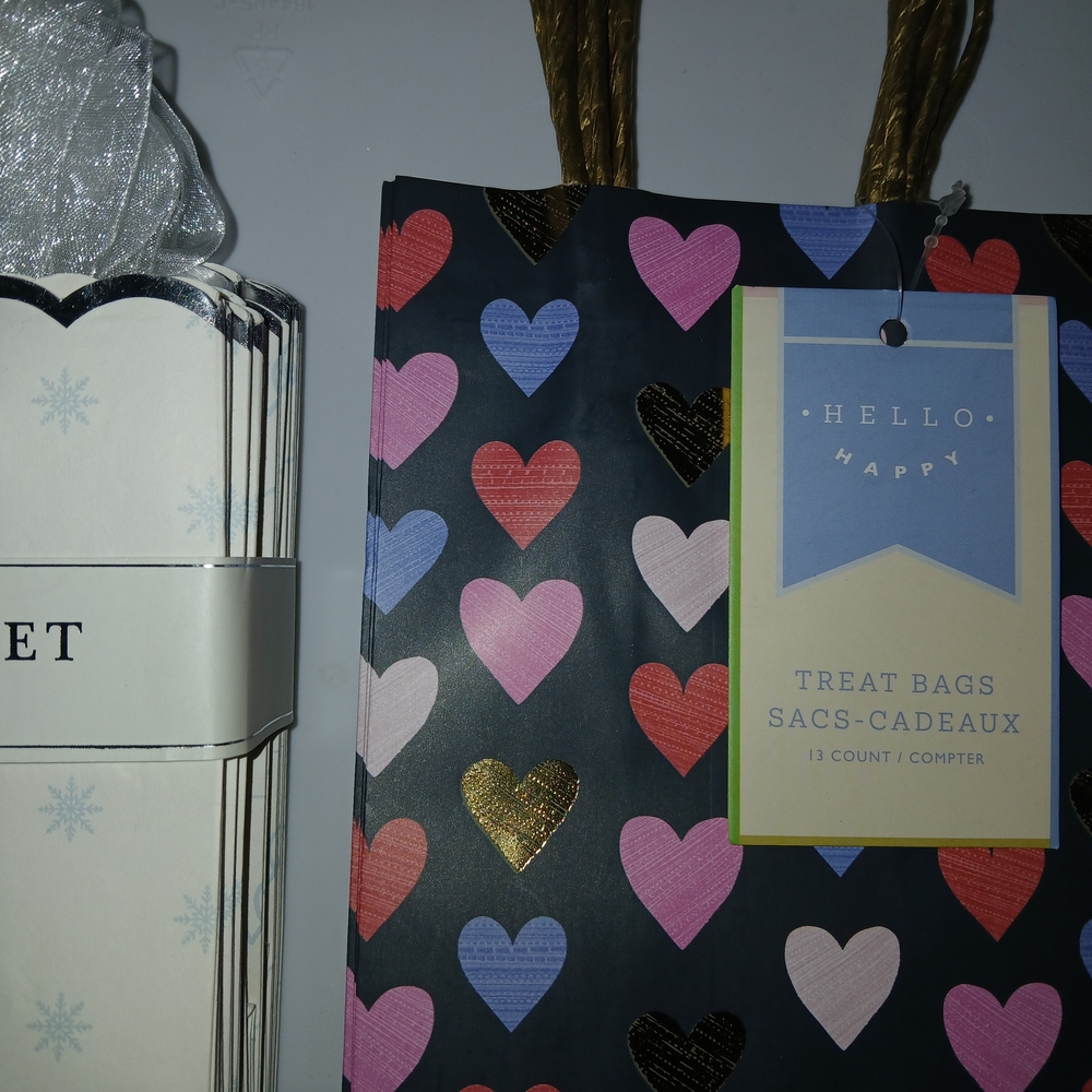 Small Gift Bags - Picture 3 of 5